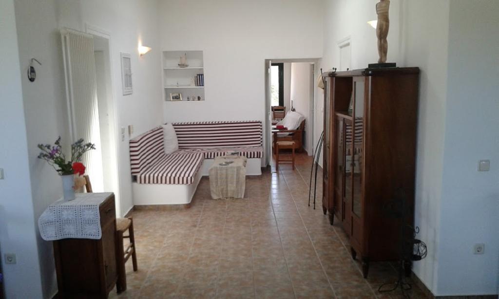 Avgoustis' Stone House Villa Otzias Bagian luar foto