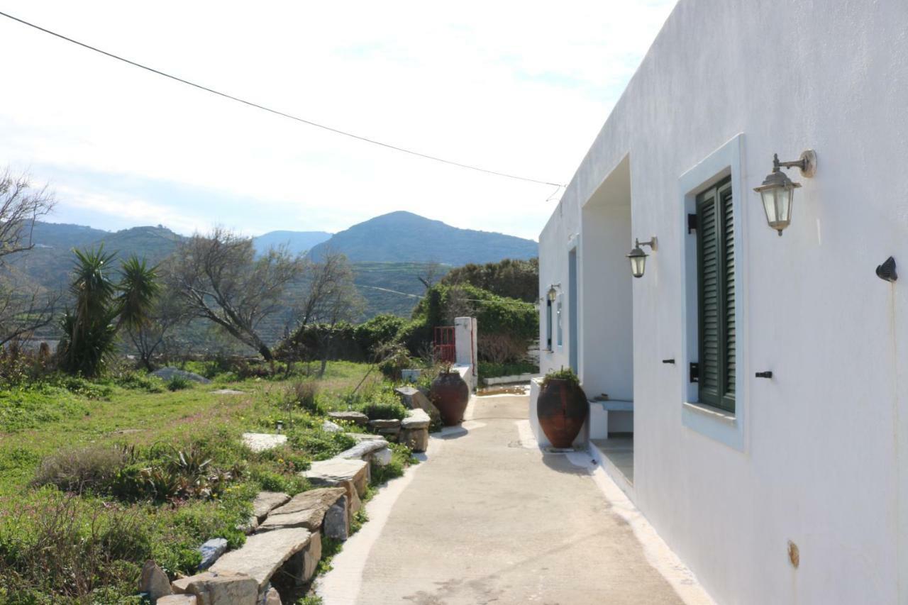 Avgoustis' Stone House Villa Otzias Bagian luar foto