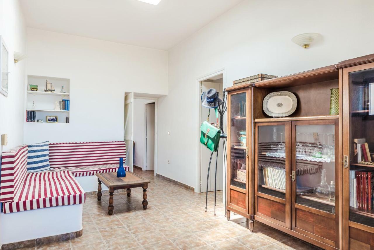 Avgoustis' Stone House Villa Otzias Bagian luar foto